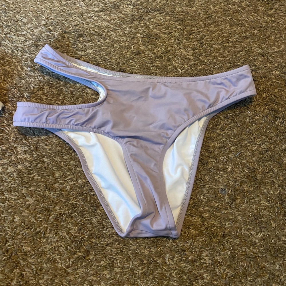 VENUS bikini bottom